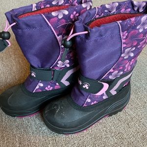 Kamik snowboots with liner